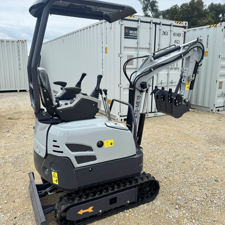 Unused 2026 ME18 Mini Excavator