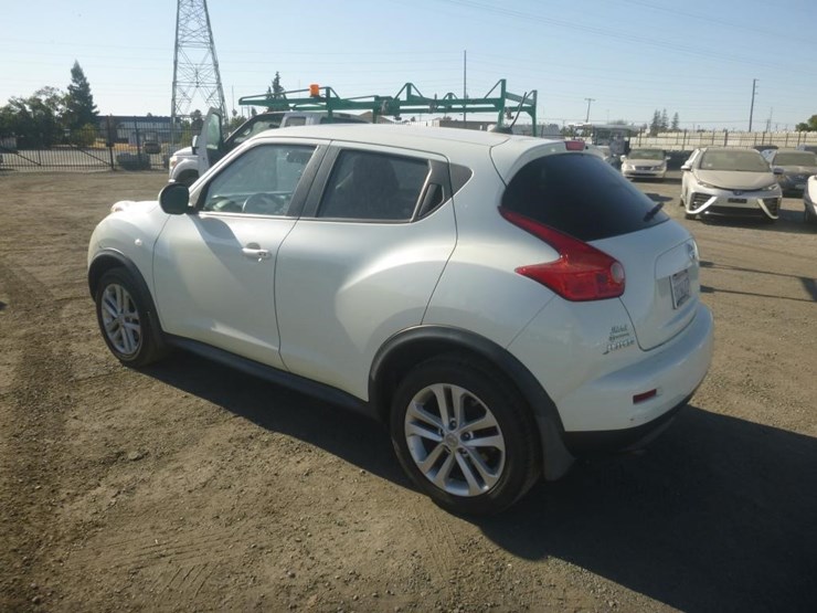 2011-nissan-juke-image-4