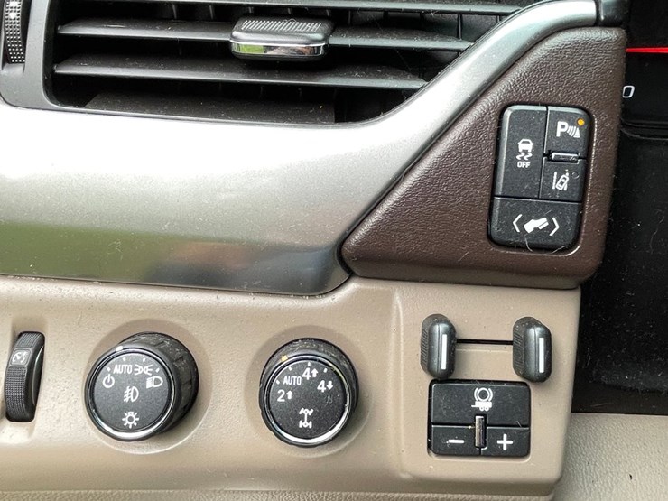 2015-chevrolet-1500-image-77