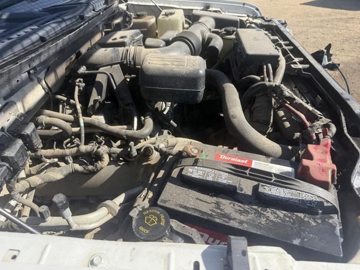 2010-ford-f150-platinum-image-50