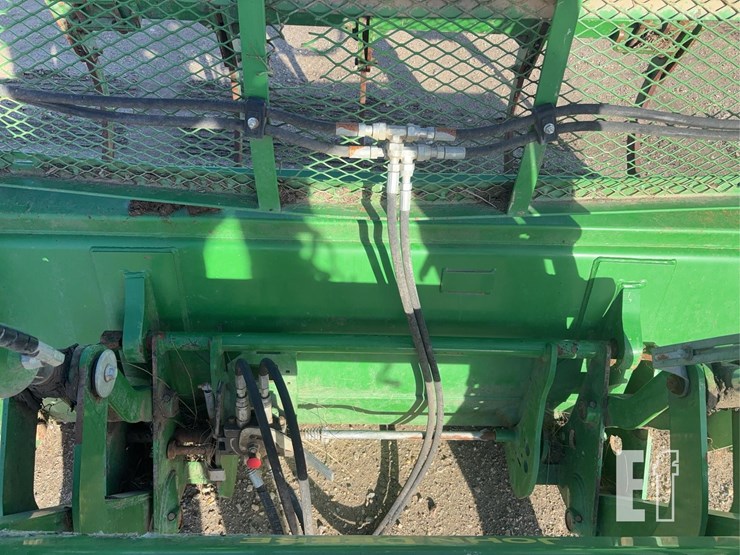 john-deere-640r-image-21