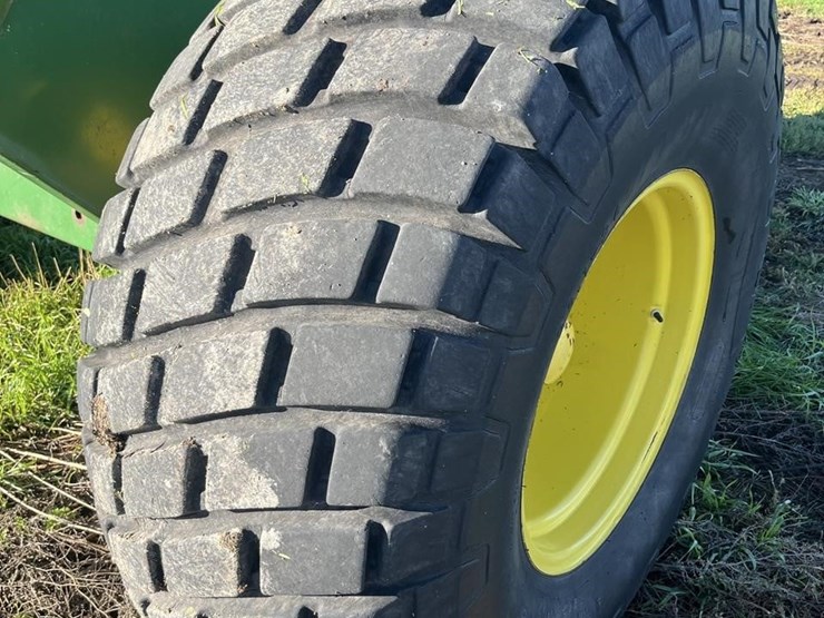 john-deere-500-image-3