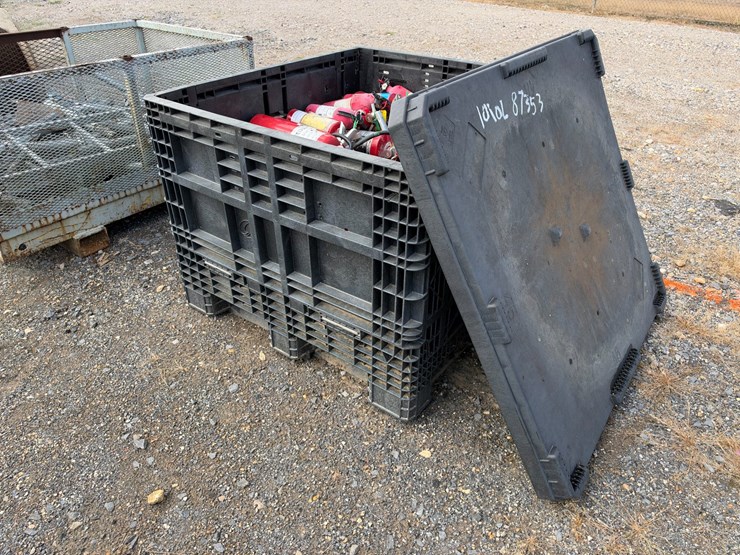 #7502-•-fire-extinguishers-image-5