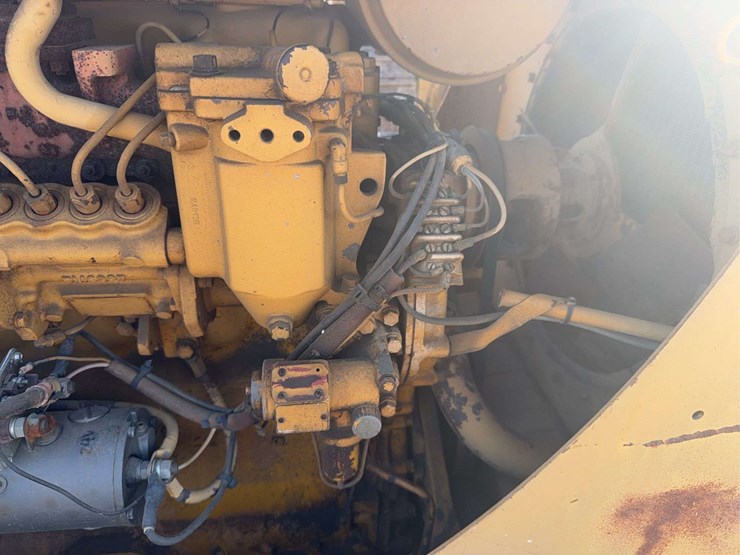 caterpillar-d4d-image-27
