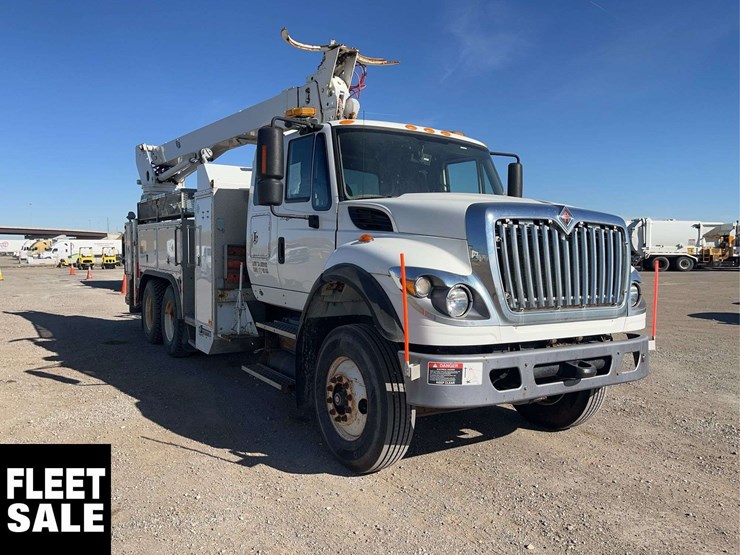 2011-international-workstar-7400-image-2