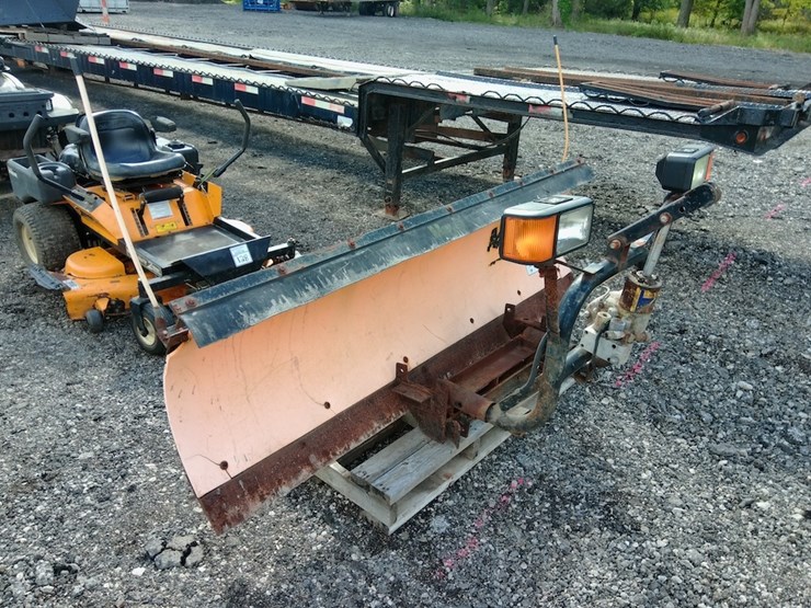 meyer-90"-snowplow-with-mount-image-2