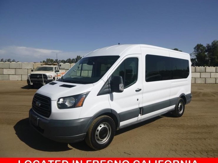 2018-ford-transit-image-1