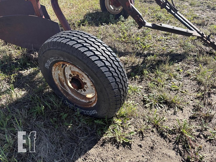 case-ih-735-image-2