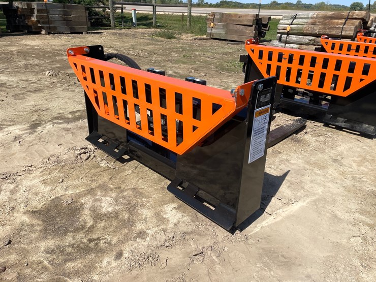 #2000-•-wolverine-skid-steer-pallet-fork-hydraulic-adjustable-attachment-image-5
