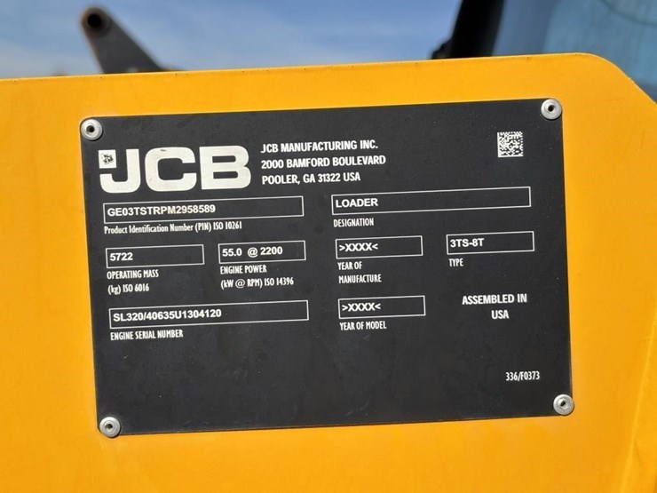 2021-jcb-3ts-8t-image-47