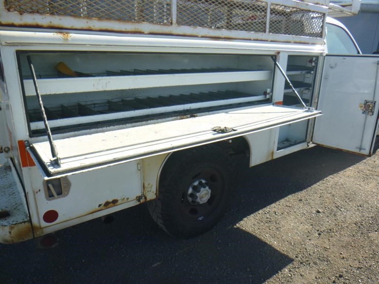 2003-chevrolet-2500hd-image-10