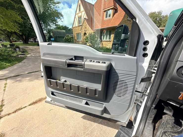 2016-ford-f250-image-29
