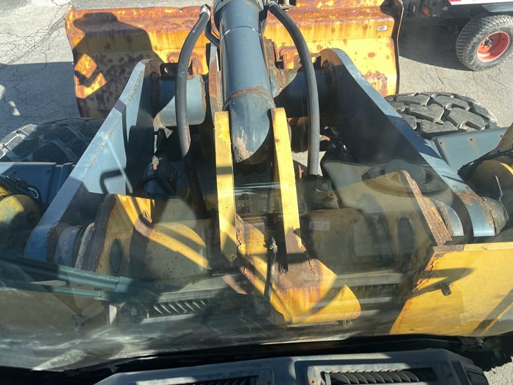 deere-724k-image-15