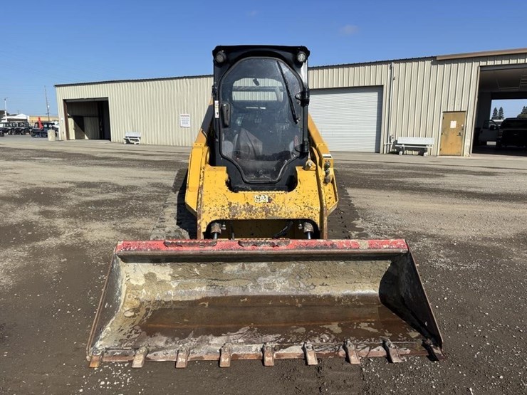 2021-caterpillar-299d3-image-6