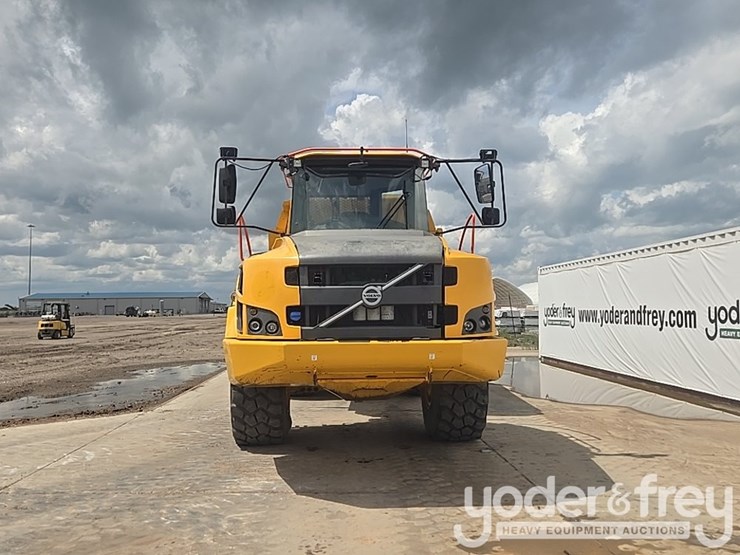 2023-volvo-a25g-image-8