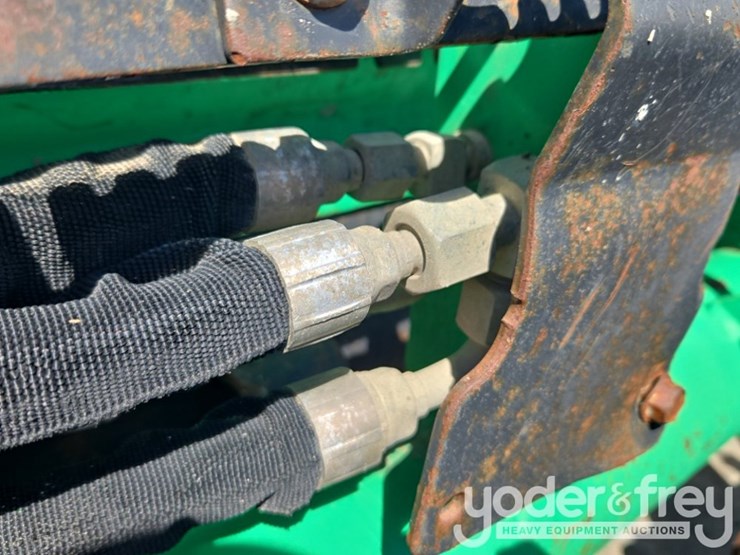 2020-bobcat-t550-image-29