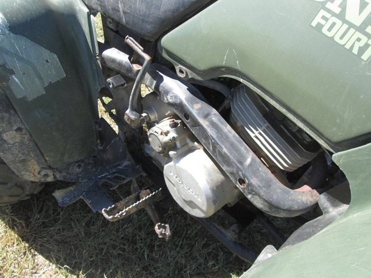 honda-fourtrax-300-image-15