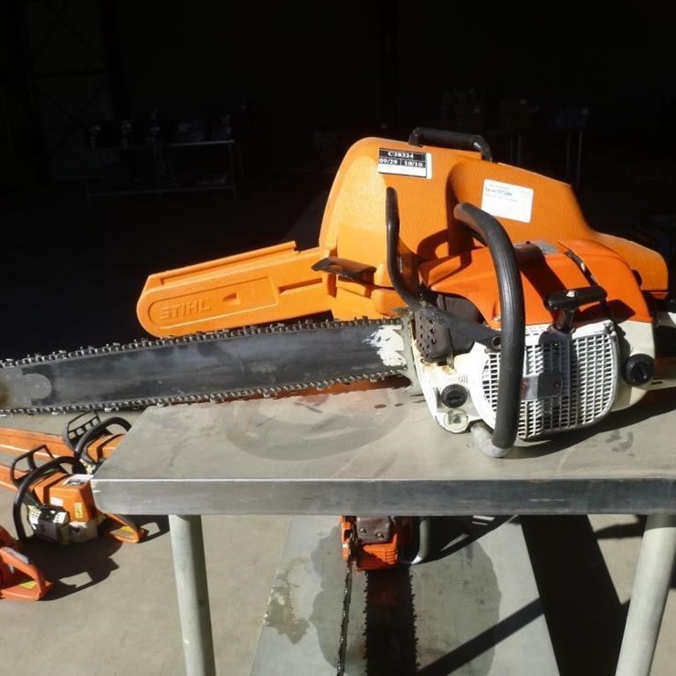 Stihl 038AV Super Gas Chainsaw