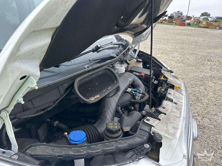 2018-ford-transit-image-8