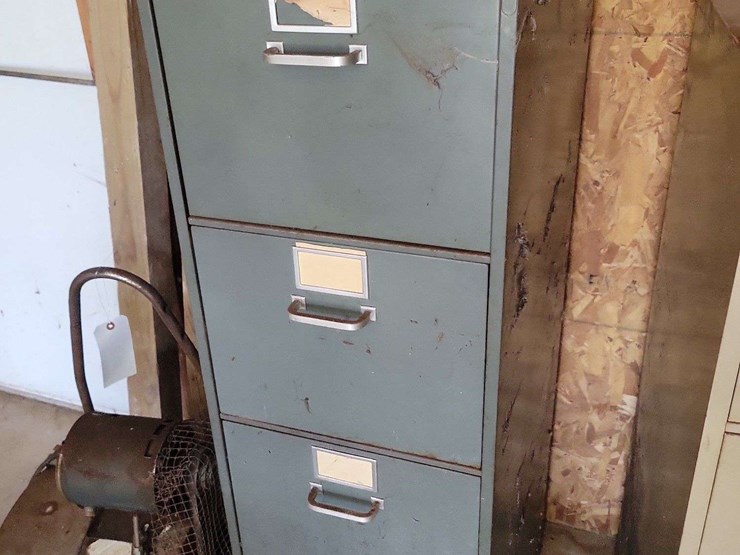 group-of-four-four-drawer-metal-filing-cabinets-image-3