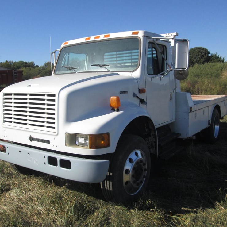 2000 INTERNATIONAL 2000