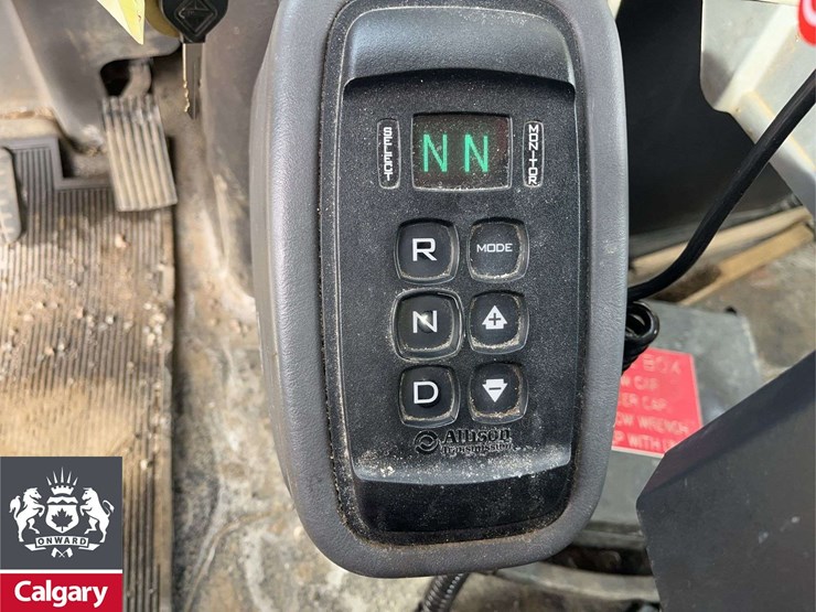 2019-international-workstar-7400-image-20