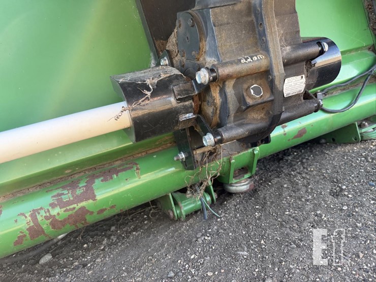 2011-john-deere-635f-image-10