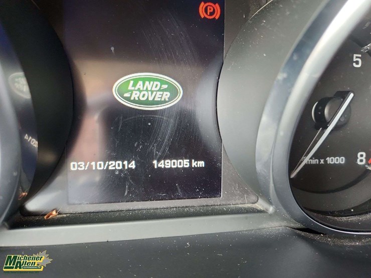 2015-land-rover-range-rover-evoque-image-30