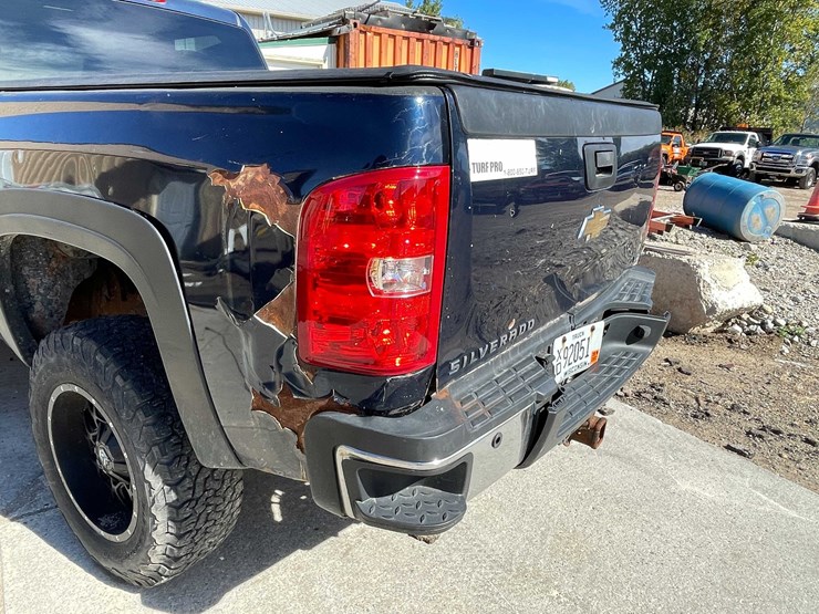 2007-chevrolet-2500-image-17