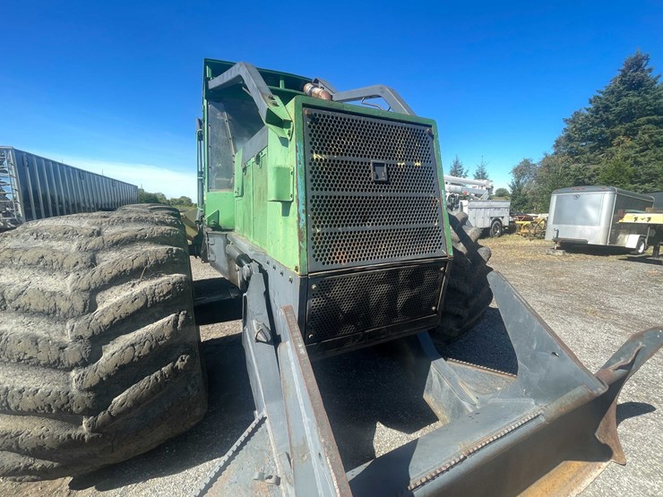 2000-john-deere-660-image-50