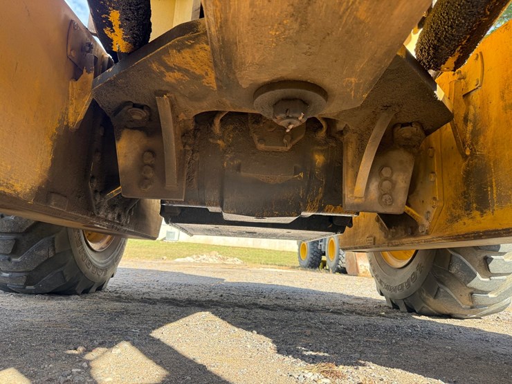 deere-672d-image-112