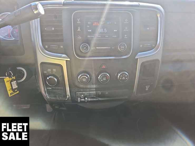 2015-dodge-2500-image-20