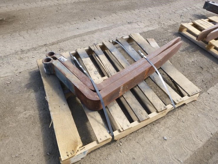 48"-reach-lift-forks-image-3