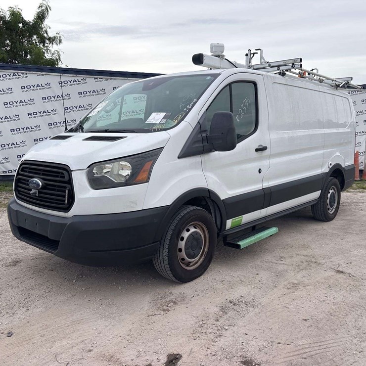 2019 FORD TRANSIT