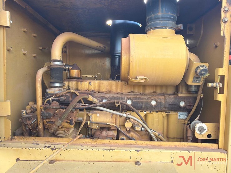 caterpillar-12h-image-14