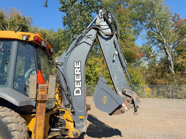 2017-deere-410l-image-18
