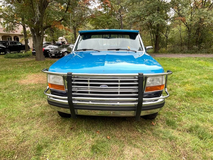 1995-ford-f150-xlt-image-2