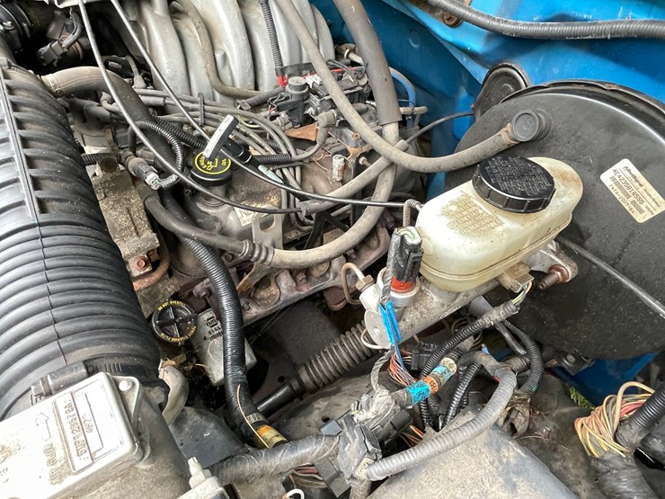 1995-ford-f150-xlt-image-54