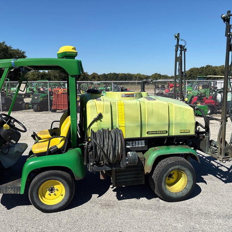 JOHN DEERE 300