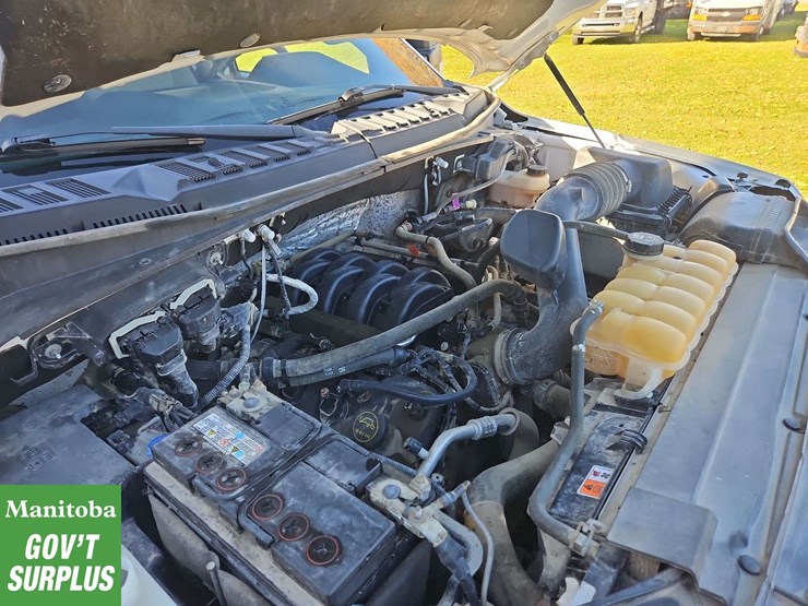 2016-ford-f150-image-30