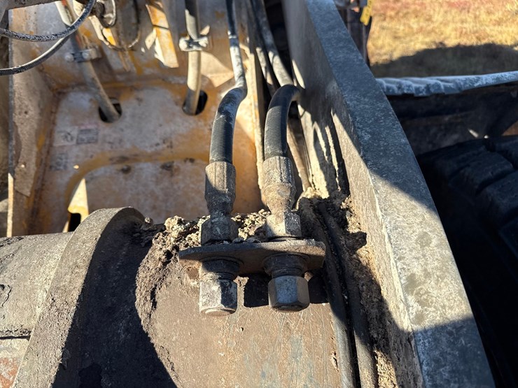 deere-644j-image-28