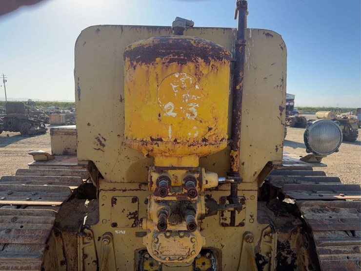 caterpillar-d7-image-43