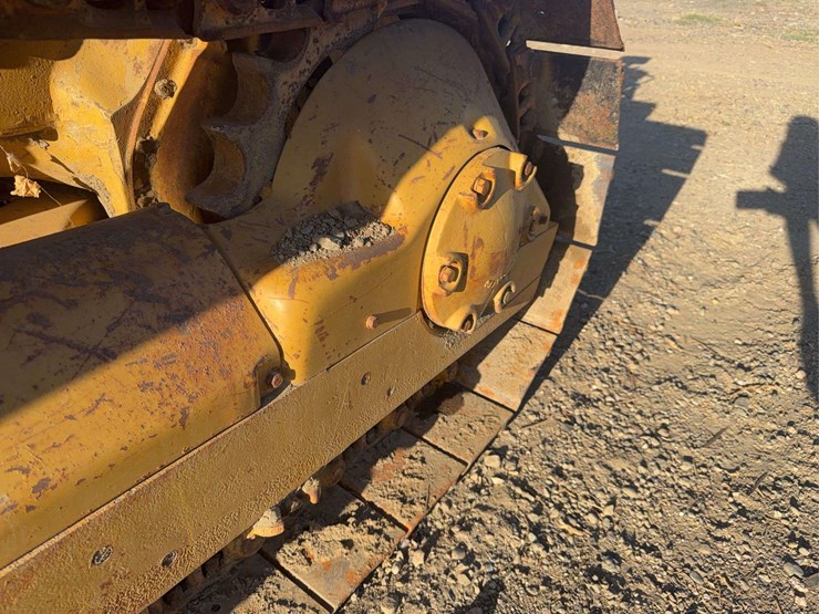 caterpillar-d4-image-14