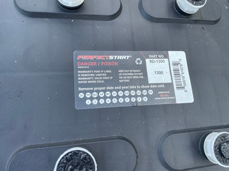 #3229-•-(4)-batteries-image-8