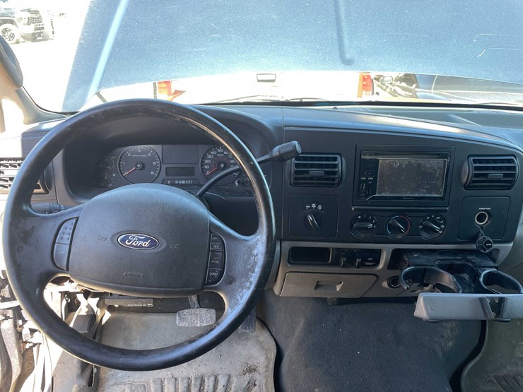 2007-ford-f350-image-7