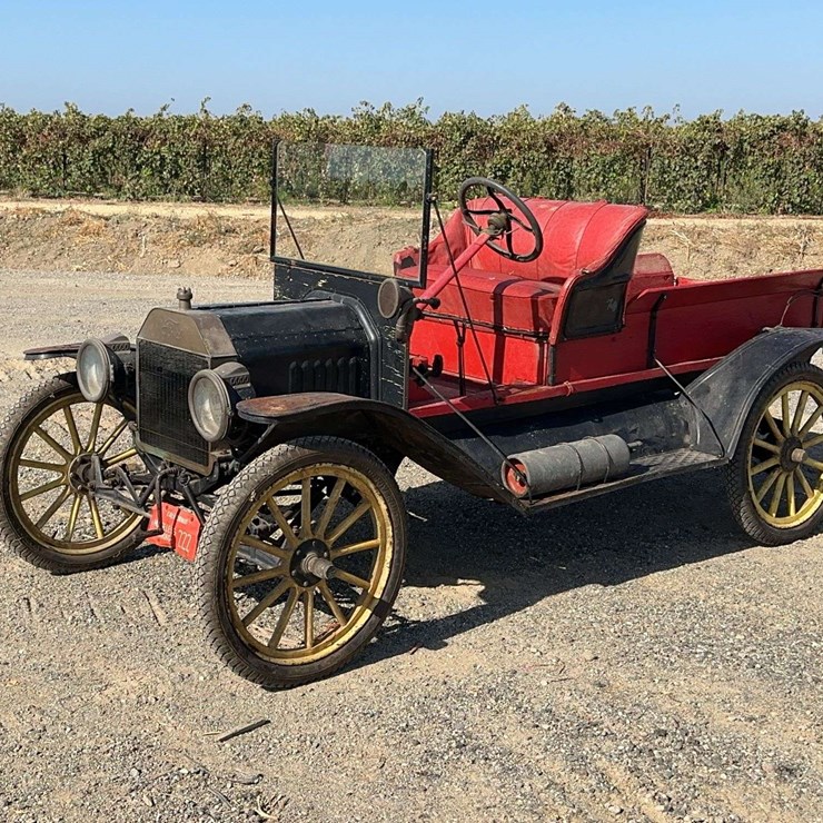 FORD MODEL T