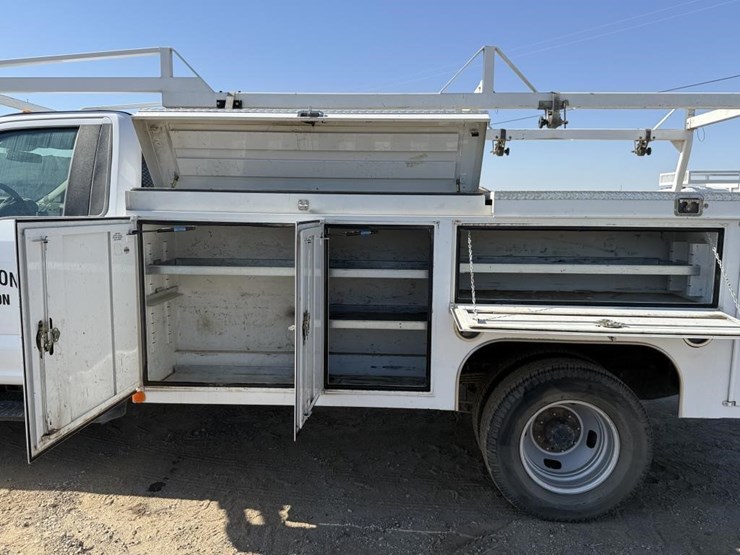 2019-ford-f450-image-36