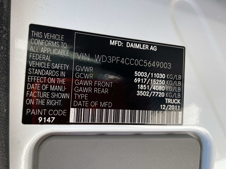 #525-•-2012-mercedes-benz-sprinter-(title-in-delay)-(green-bay,-wi)-image-100