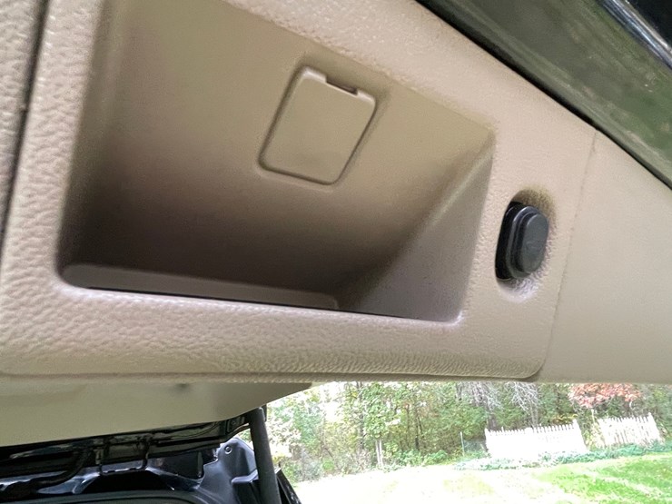 2015-chevrolet-1500-image-57