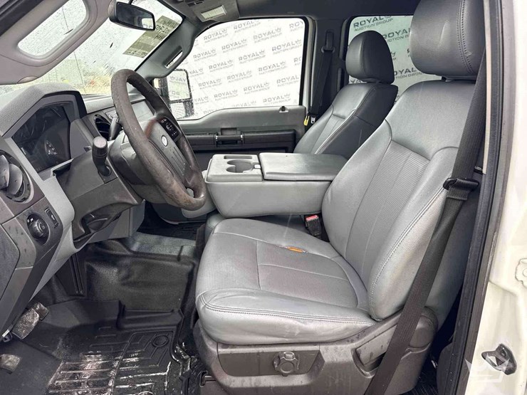 2014-ford-f350-image-12